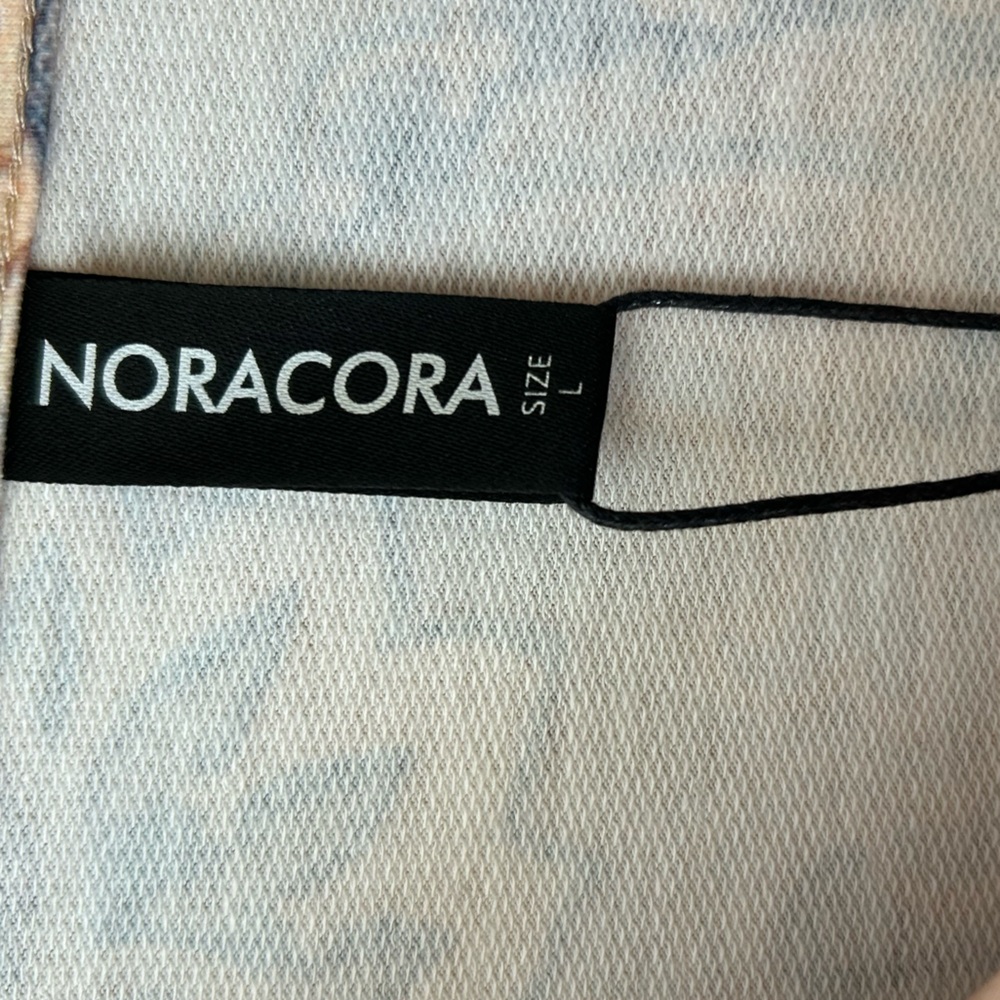 Noracora Top - Asymmetrical Neck Buttoned Floral Casual Long Sleeved Top - Large - Picture 7 of 9